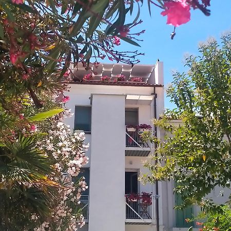 B&B Previsto Sole Civitanova Marche Bagian luar foto